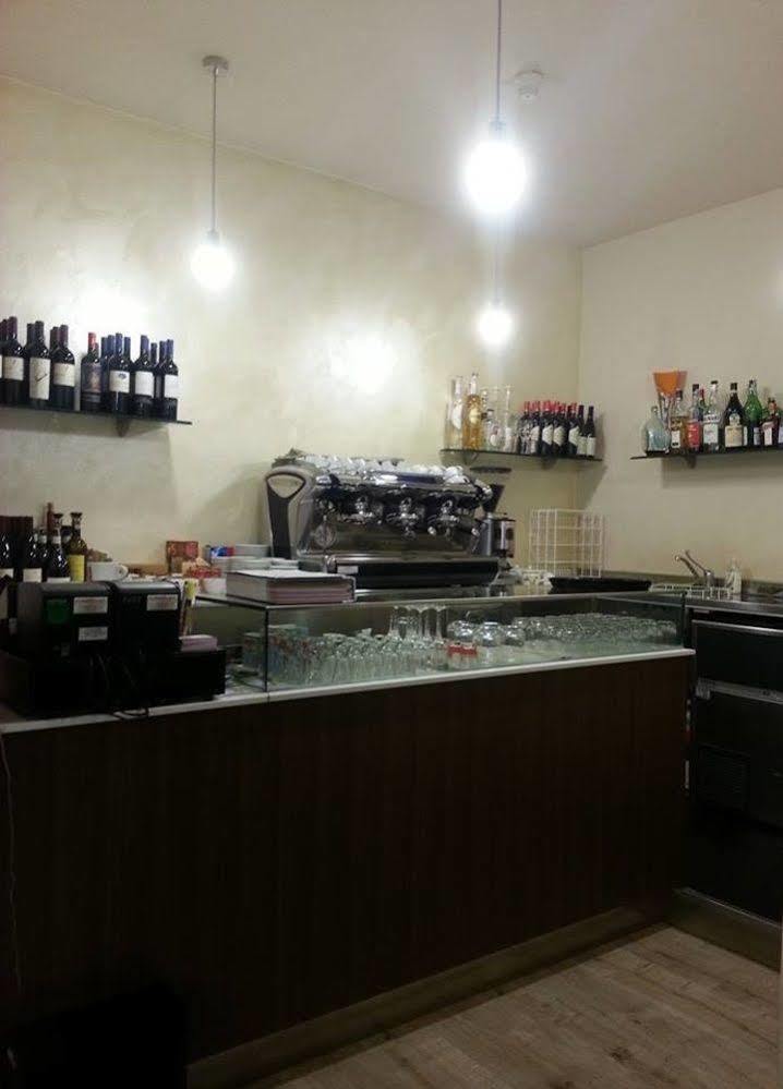 Locanda San Fiorenzo Fiorenzuola dʼArda Eksteriør bilde