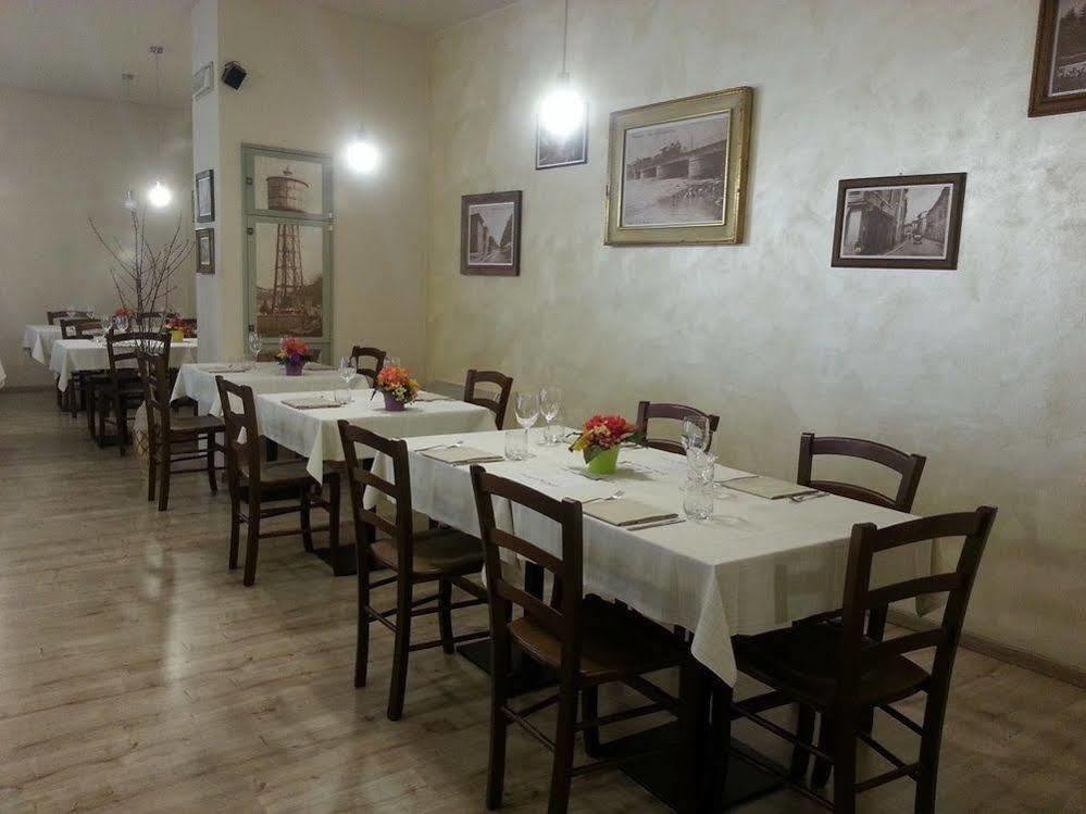 Locanda San Fiorenzo Fiorenzuola dʼArda Eksteriør bilde